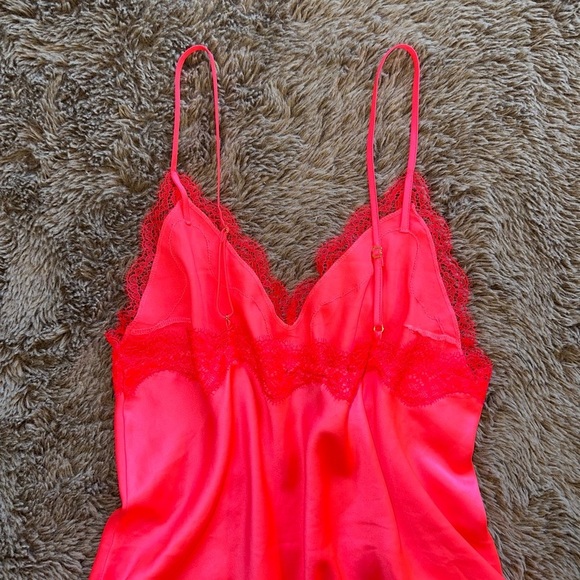 Victoria’s Secret Pj Top - Picture 8 of 9